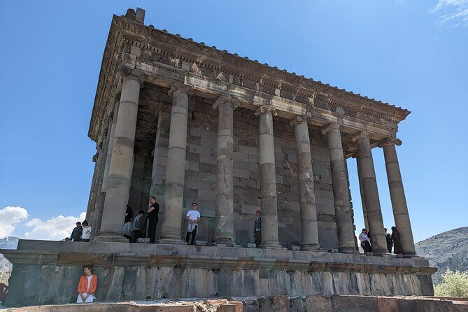9 Hours Armenian Tour Garni Geghard Noratus Sevan Lake - Starting the Day: Garni Gorge and the Symphony of Stones