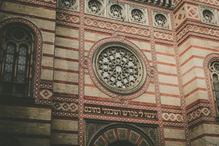 A Journey through Jewish Budapest - Walking Tour - An In-Depth Look at the Tour Experience