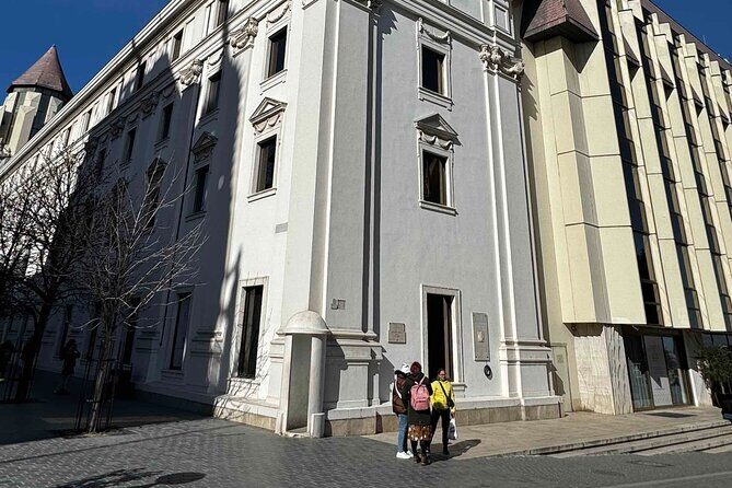 A Self-Guided Audio Tour of Budapests Castle District - The Practical Side: Logistics, Price, and Value