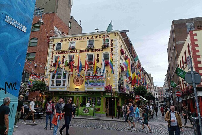 A Self-Guided Audio Tour of Dublin's Temple Bar - An In-Depth Look at the Self-Guided Audio Tour of Dublin’s Temple Bar