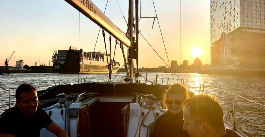 "After Work" - Sailing-Yacht Cruising Event, Hamburg/Elbe - The Authenticity and Experience