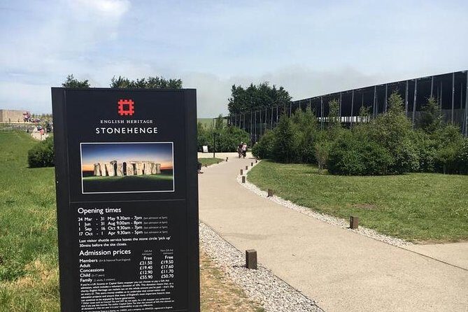 Afternoon Trip London to Stonehenge in a Private Vehicle - Breaking Down the Itinerary