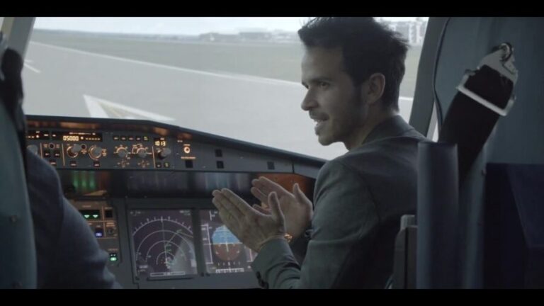 Airbus Flightsimulator | Flying Experience | adults&children - The Guide and Overall Experience