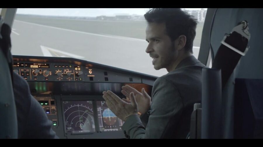 Airbus Flightsimulator | Flying Experience | adults&children - The Guide and Overall Experience