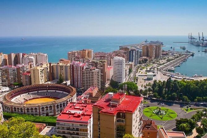 Airport Transfer: Malaga Airport AGP to Malaga by Business Car - Who Will Appreciate This Service?