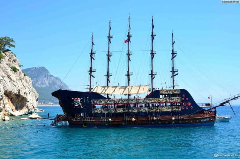 Alanya: Pirate Boat Party with Foam, Disco, Lunch & Drinks - Why This Tour Offers Good Value