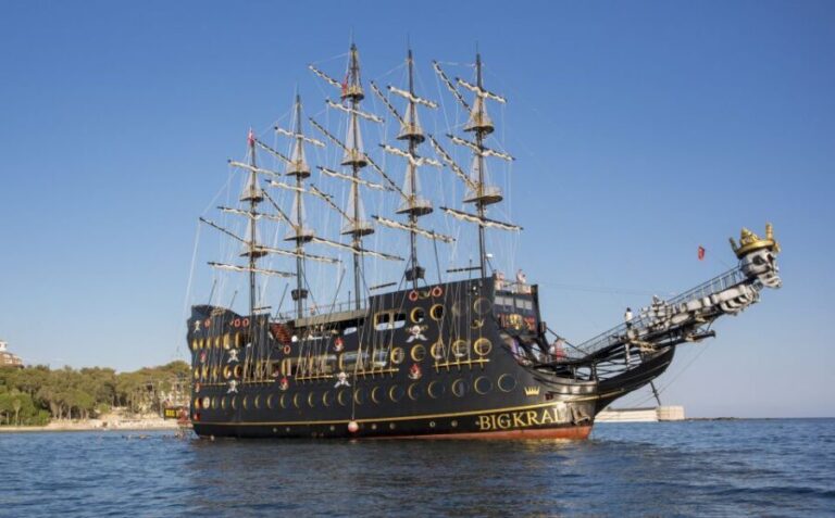 Alanya: Pirate Boat Tour with Buffet Lunch and Drinks - The Caves and Natural Attractions