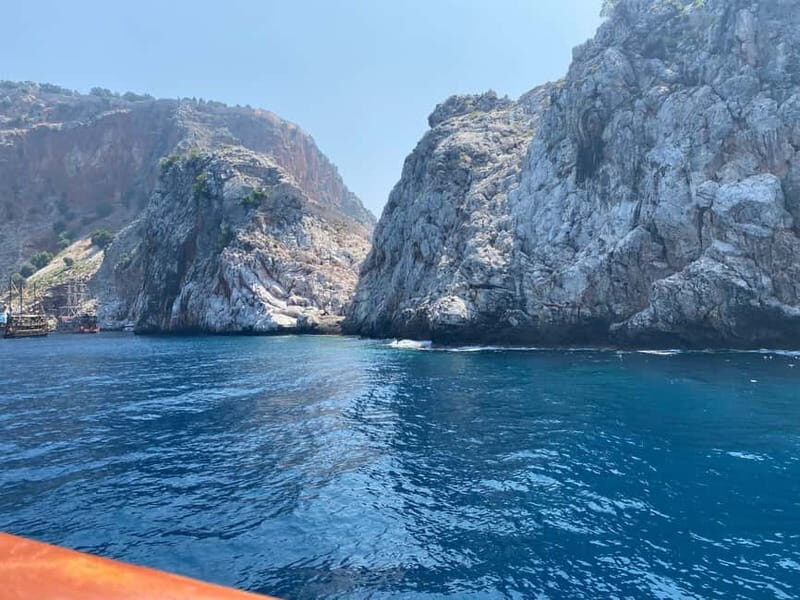 Alanya: Pirate Boat with Pickup, Lunch, & Unlimited Drinks - Diving Into the Details: Why This Tour Works