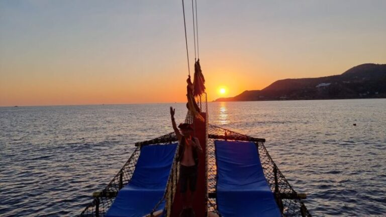 Alanya: Sunset Cruise with Dinner - What Travelers Will Love