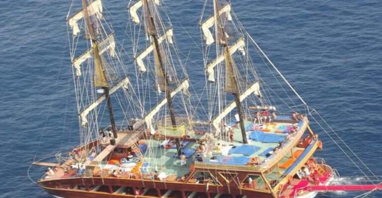 Alanya:Catamaran Tour with Lunch&Soft Drinks Animation Shows - The Value of the Tour