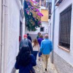 Albayzín: Granada's Albayzín Tour with Food Tasting - Mirador de Los Carvajales: A Scenic Photo Stop