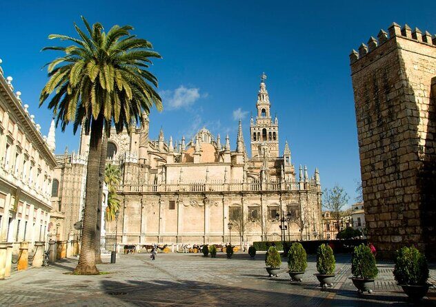 Alcazar Guided Day Tour in Seville - Practical Details and What You Need to Know