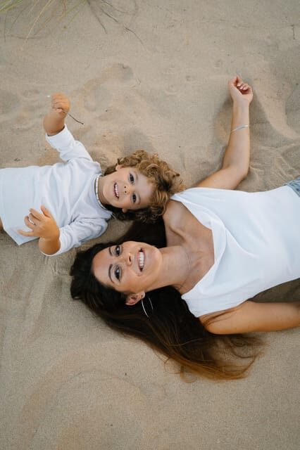 Algarve: 1 hour Couple & Family Photoshoot - Who Will Love This Experience?