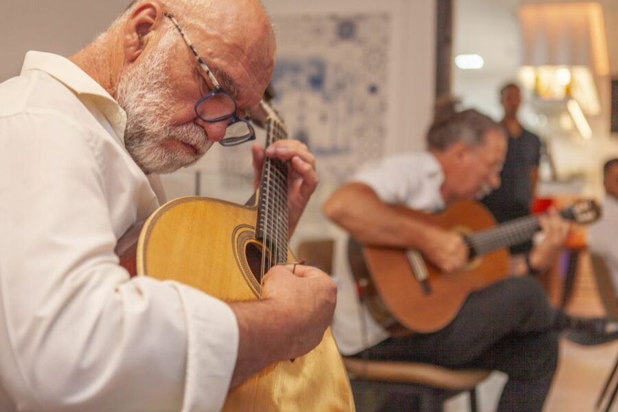 Algarve: Fado Night with 6- Course Algarvian Tapas Dishes - Who Will Love This Experience?