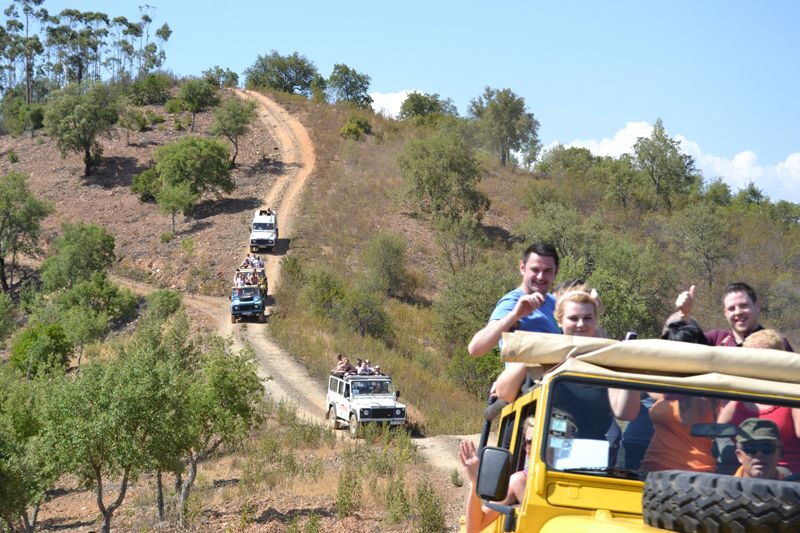 Algarve Full-Day Jeep Safari - Tasting Regional Delights