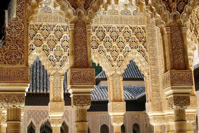 Alhambra and Granada Private Tour from Marbella, Malaga and port - The Value of a Private Guided Tour