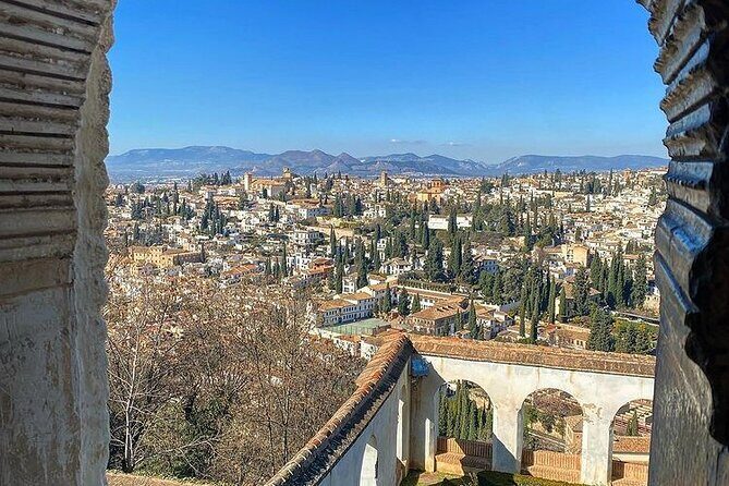 Alhambra Experience Explore Nasrid Palaces & Generalife Gardens - Frequently Asked Questions