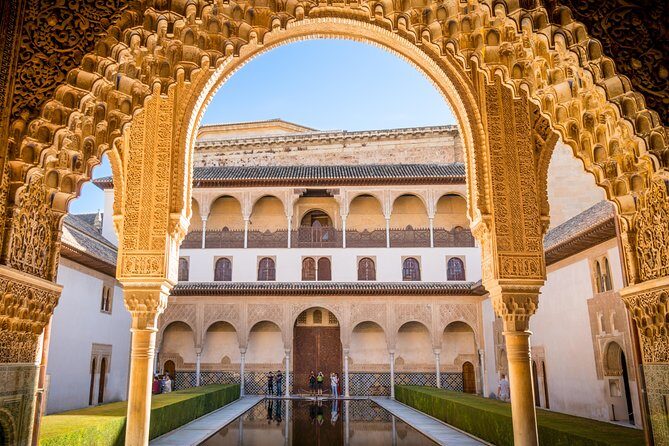 Alhambra & Generalife: Exclusive 3-Hour Private Tour with Tickets Included - Why This Tour Is Worth the Investment