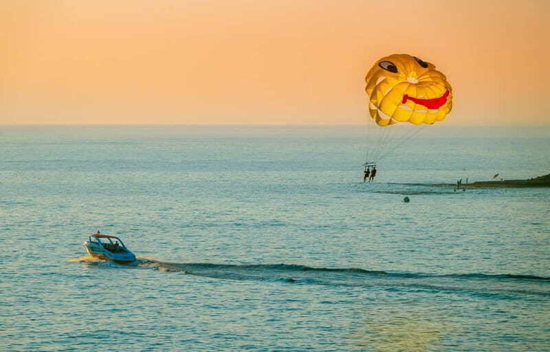 Alicante: Parasailing and City Bike Rental (all day) - Who Should Consider This Experience?