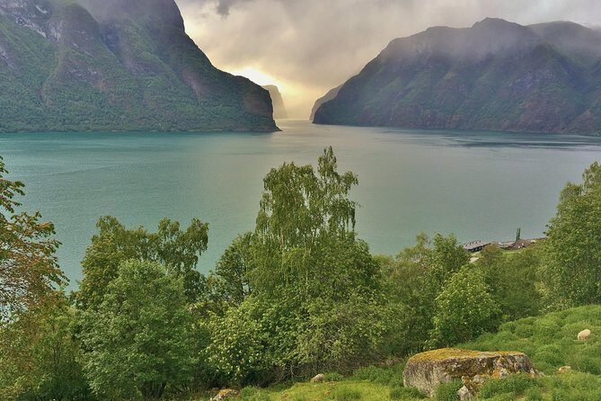 ALL ELECTRIC: Emission free tour to the World Heritage Fjords, 13 hours - Exploring the Itinerary in Depth