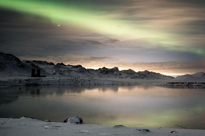 All-inclusive very small group Northern lights with photographs - The Value of This Experience