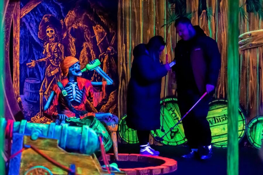 Aloha Amsterdam: 12-Hole Glow-in-the-Dark Mini-Golf - The Experience: From Arrival to Finish