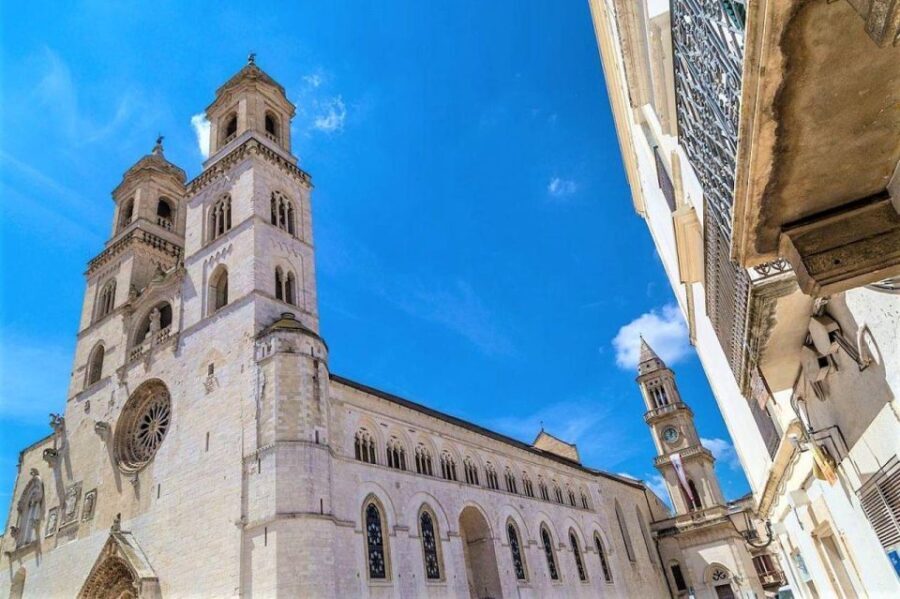 Altamura: Highlights Walking Tour and Tasting - A Thorough Look at the Altamura Highlights Walking Tour and Tasting