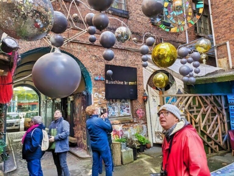 Alternative Hamburg / Street Art Private Tour - Street Art and Graffiti: Visual Feast and Cultural Voice