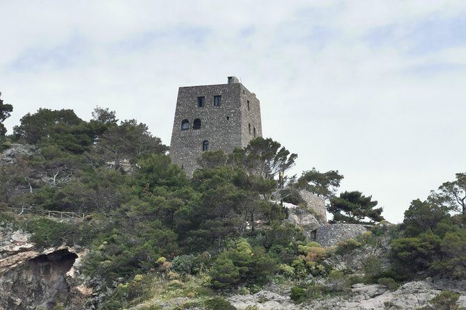 Amalfi coast private boat tour from Sorrento - 7 hours - Who Is This Tour Best For?