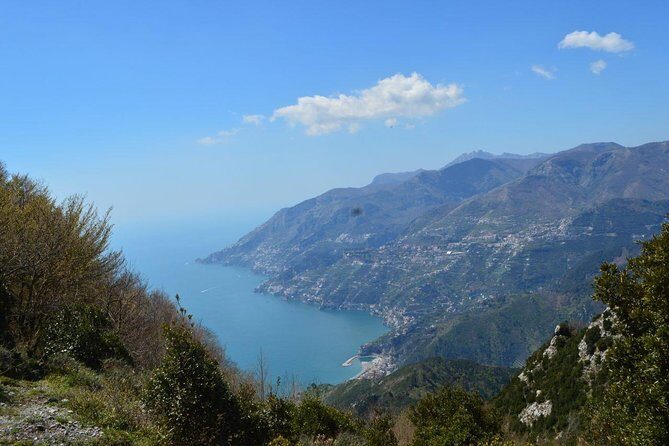 Amalfi Coast Private Tour with Wine Tasting up the Hill - The Sum Up