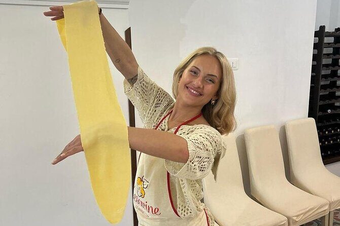 Amalfi: lezione di cucina su pasta, mozzarella e tiramisù - The Sum Up