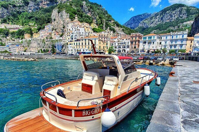 Amalfi & Positano Boat Experience with Free Time & Transfer - Who is This Tour Perfect For?