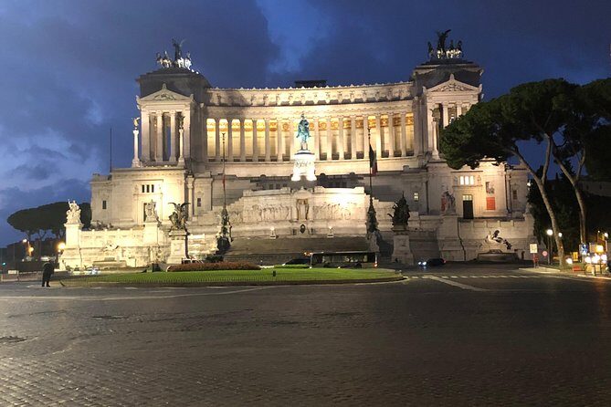 Amazing Sunrise private tour of Rome (2hrs) - Who will love this tour?