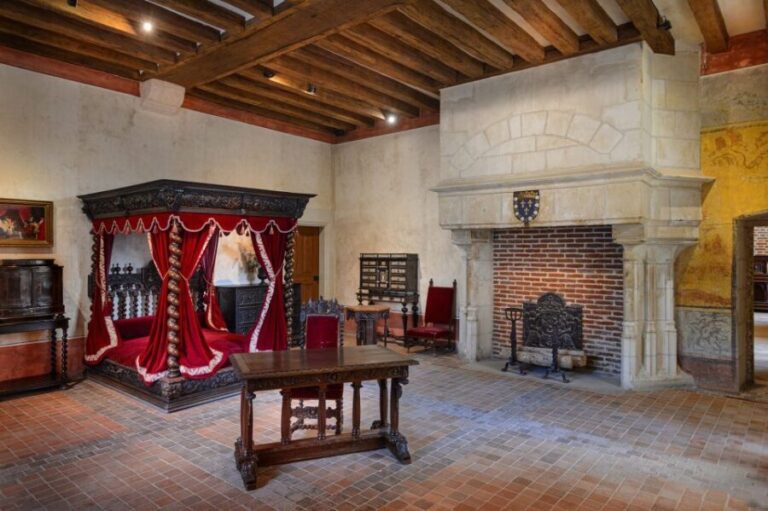 Amboise: Clos Lucé Castle, Da Vinci Park and Museum Ticket - Practical Details: What You Need to Know Before Visiting