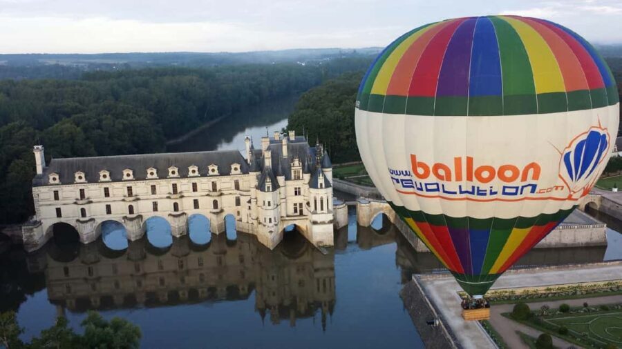 Amboise Hot-Air Balloon Sunrise Ride over the Loire Valley - Practical Tips for Booking and Enjoyment