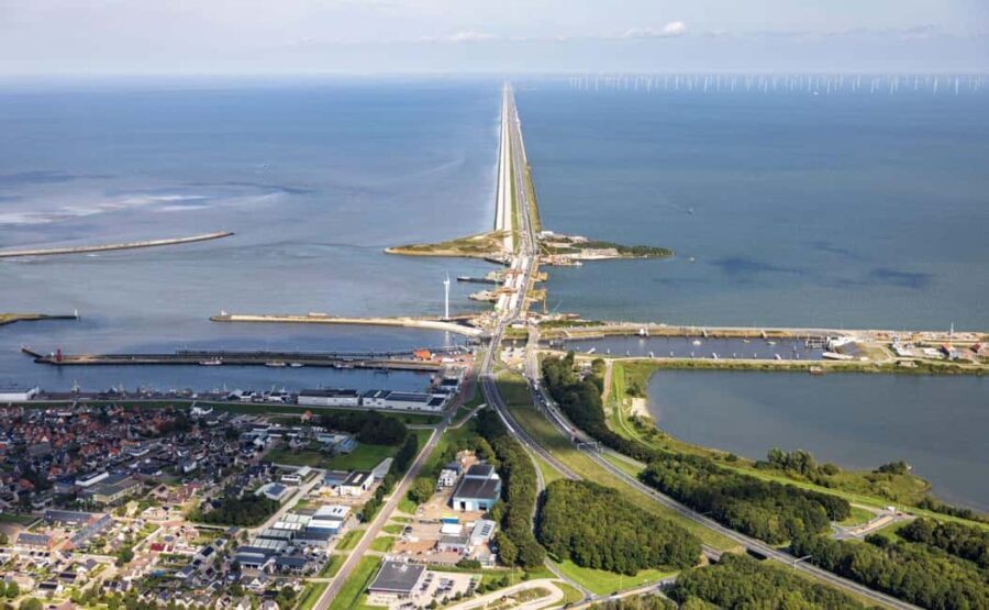 Amsterdam: Afsluitdijk and Wadden Center Museum Private Tour - Detailed Itinerary and Experience