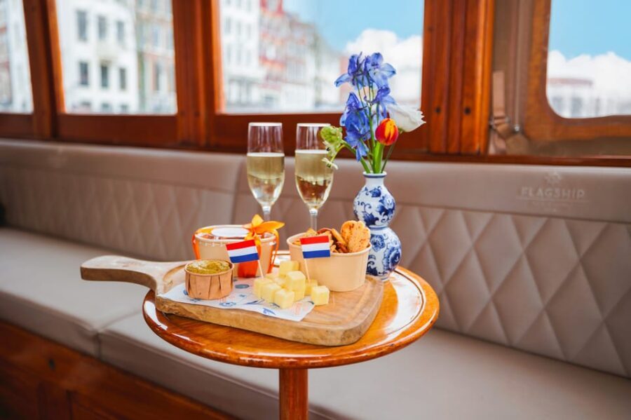 Amsterdam: Canal Cruise with Bubbles & Bites - The Itinerary: What to Expect from Start to Finish