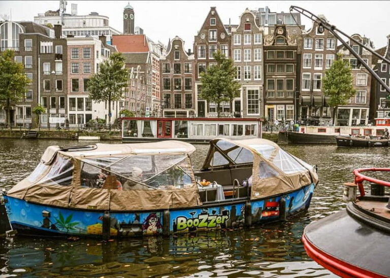 Amsterdam Daytime Boat Private Canal Cruise Tour With Guide - Food, Drinks, and Extras