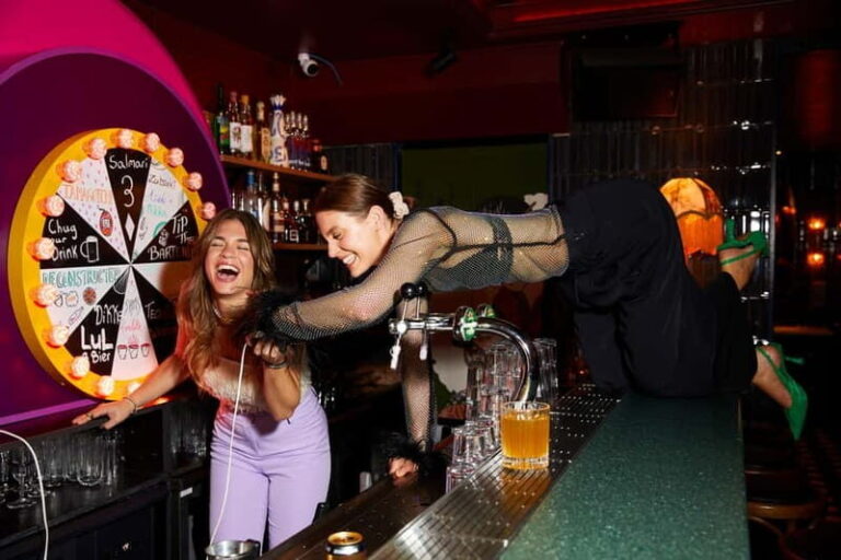 Amsterdam: De Pijp Cocktail Experience with 4 Drinks - Transitioning to Hachi: A Sleek Japanese-Inspired Cocktail Bar