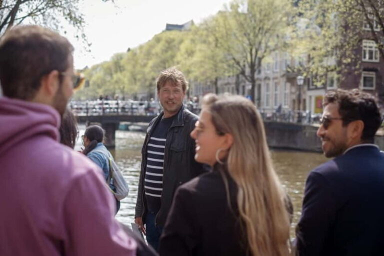 Amsterdam Essentials: From Swamps to Riches - The Experience of a Guided Walk