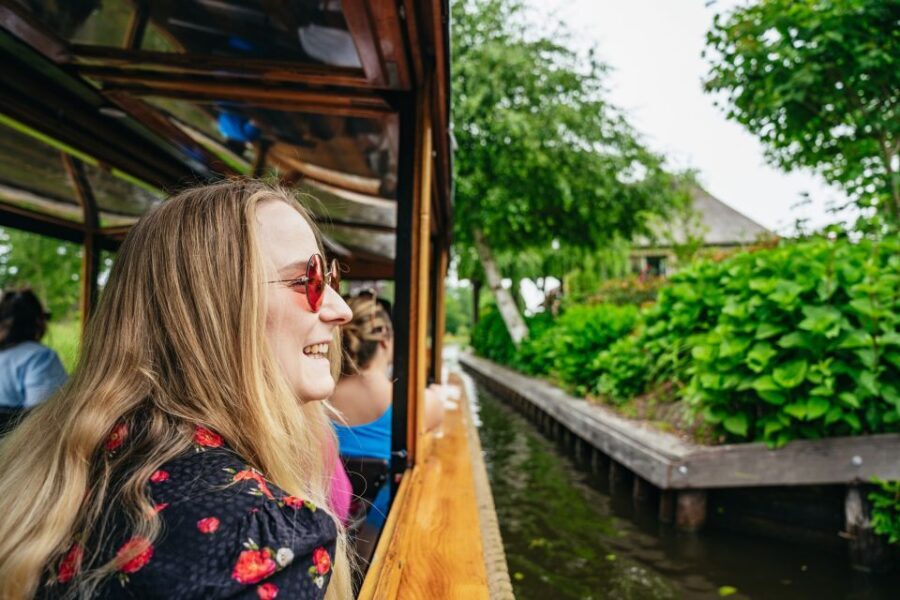 Amsterdam: Giethoorn, Volendam, and Zaanse Schans Tour - The Practicalities: Transportation, Guides, and Timing
