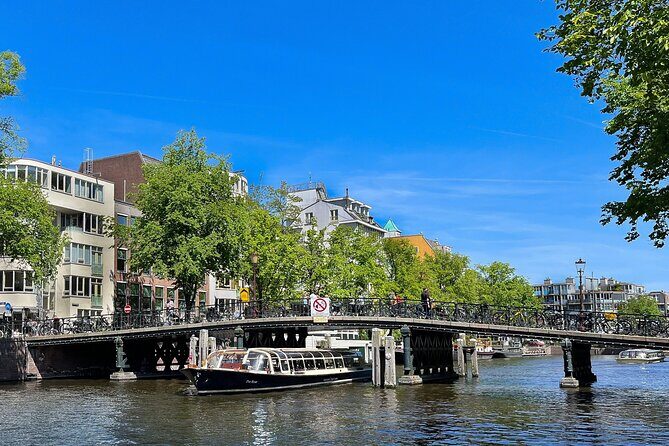 Amsterdam Highlights 75 Minutes Canal Cruise With Live Commentary - What It’s Like on the Water