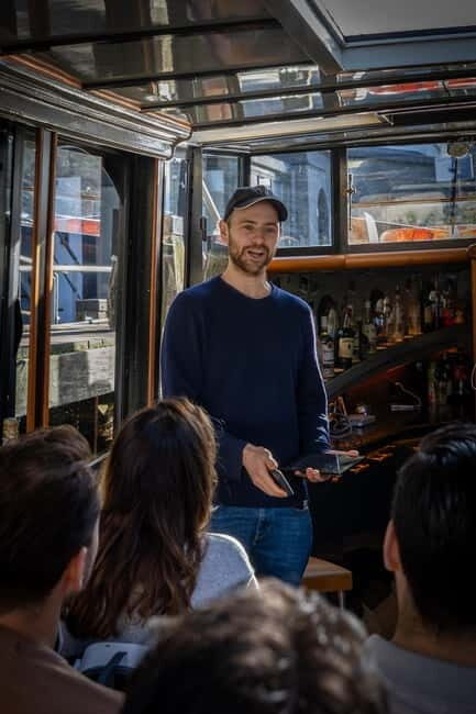 Amsterdam: Historic Virtual Reality Boat Tour - Why This Tour Works Well