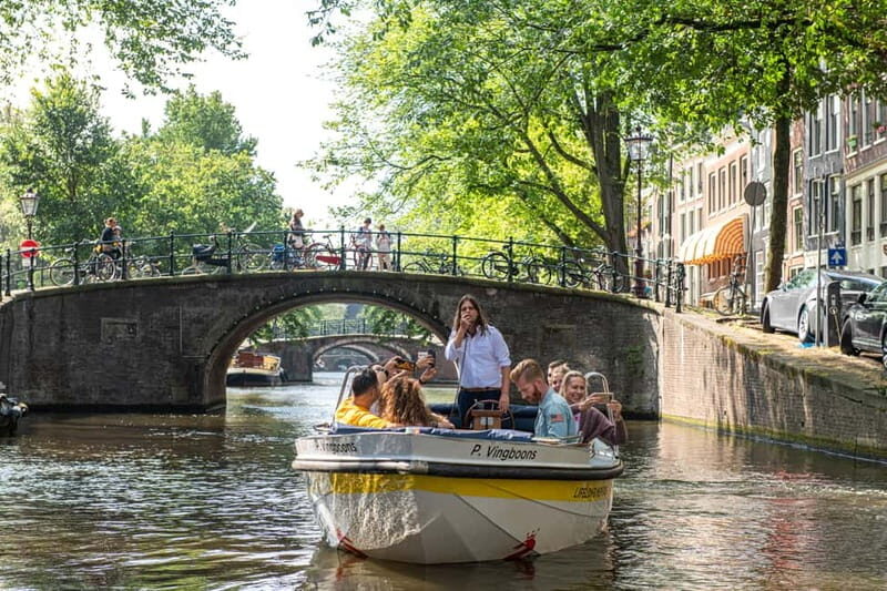 Amsterdam: Open Boat Canal Cruise (with Free Spritz Option) - The Drinks and the Atmosphere