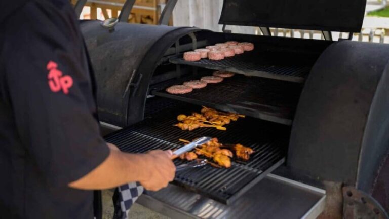 Amsterdam: Private Bubble Football Game - Who Will Love This Experience?