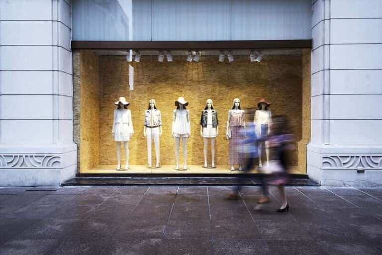 Amsterdam : Private Luxury Fashion Shopping Tour by NK - FAQs