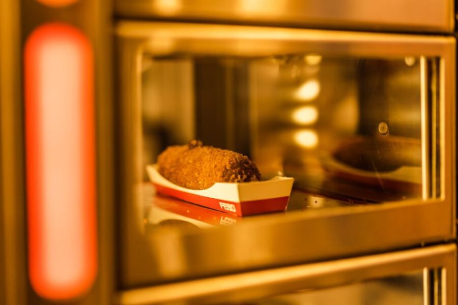 Amsterdam: Private Night Tour of Speakeasies and Bars - Who Will Love This Tour?