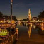 Amsterdam: Private Romantic Evening Canal Cruise + Bubbles/Snacks - Practical Tips & Considerations