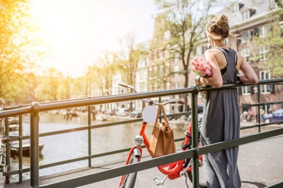Amsterdam Private Walking Tour for Couples - Exploring Amsterdam’s Romantic Highlights