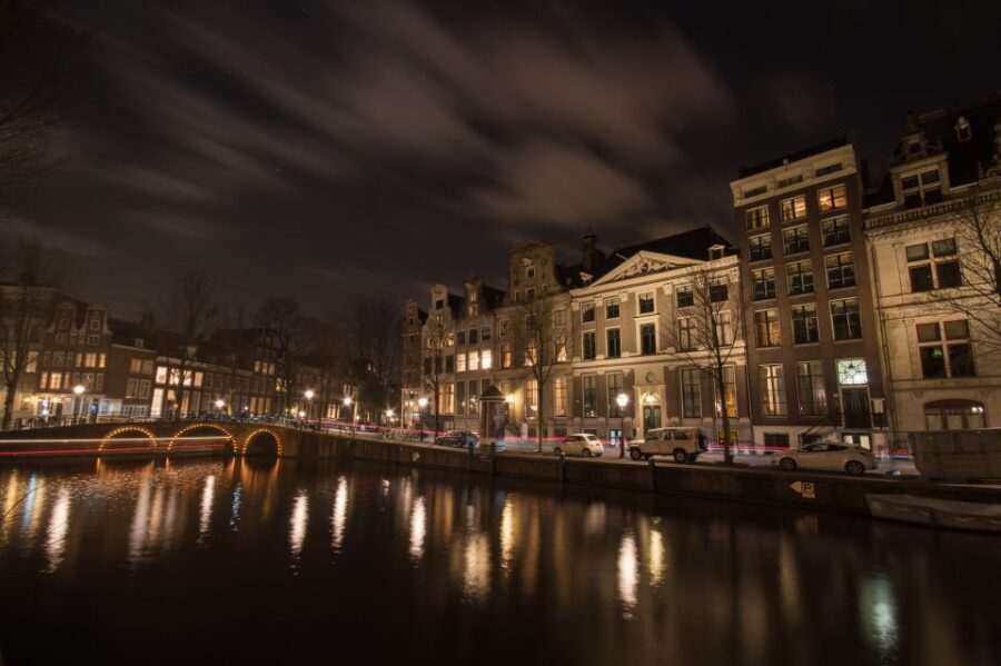 Amsterdam: Private Walking Tour with a Local - What You Can Expect on the Tour